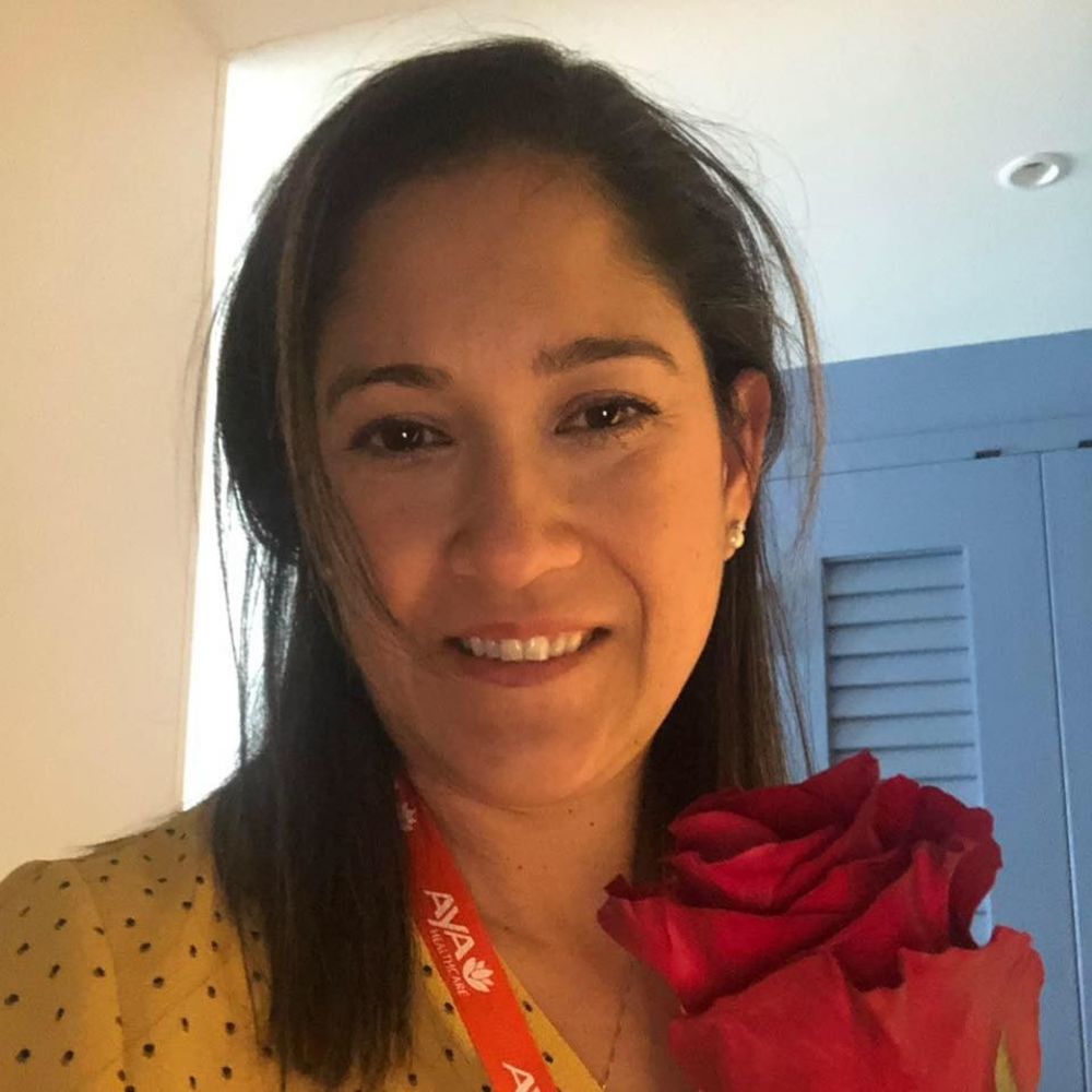 Meet your Posher, Yamile